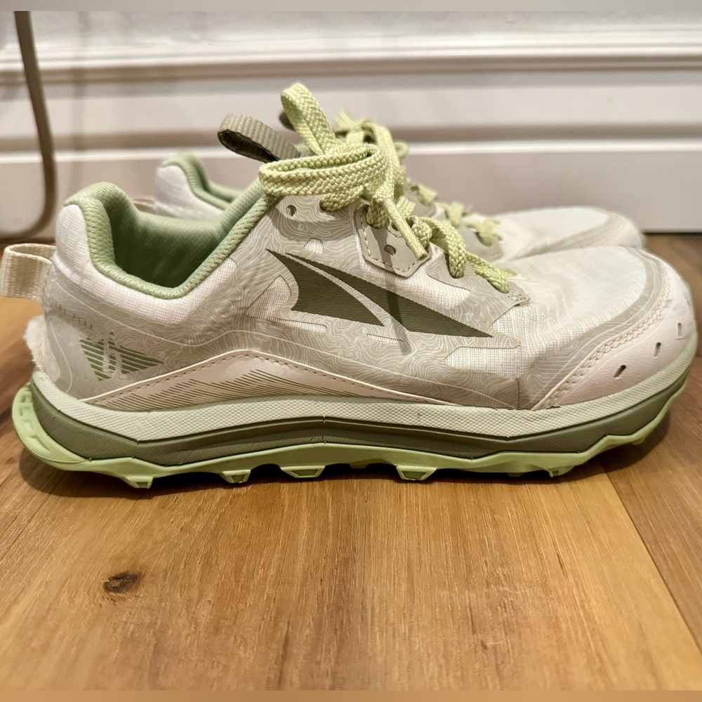Altra Lone Peak 6